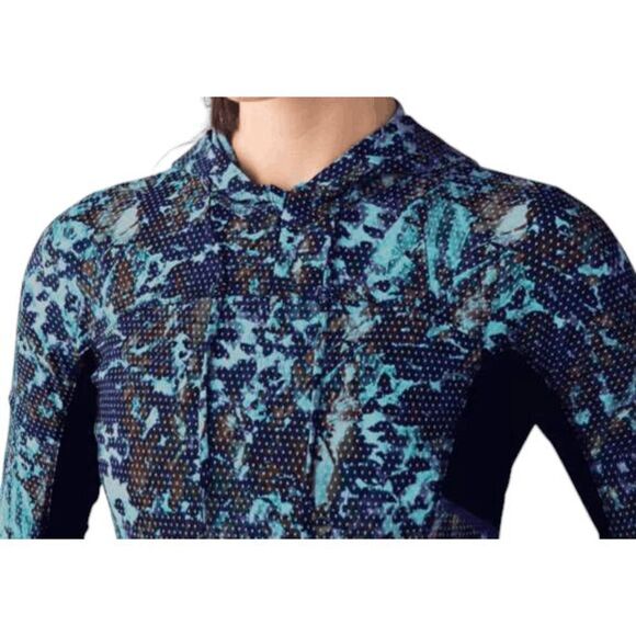 LULULEMON ATHLETICA Runbeam Hoodie Size 6 - Picture 3 of 7